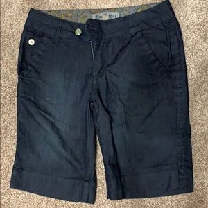 Size 8 denim Bermuda shorts